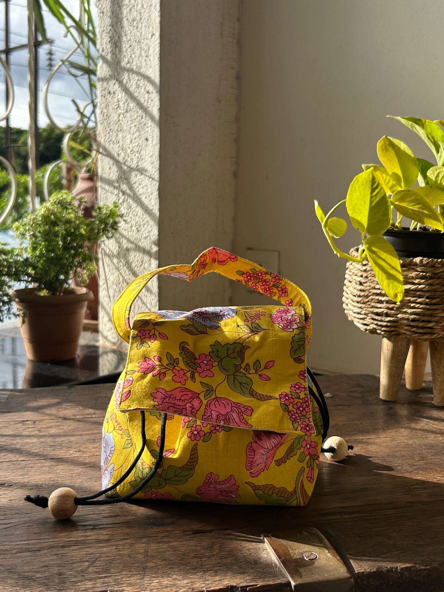Sun Petal Mini Karrier Makeup Pouch