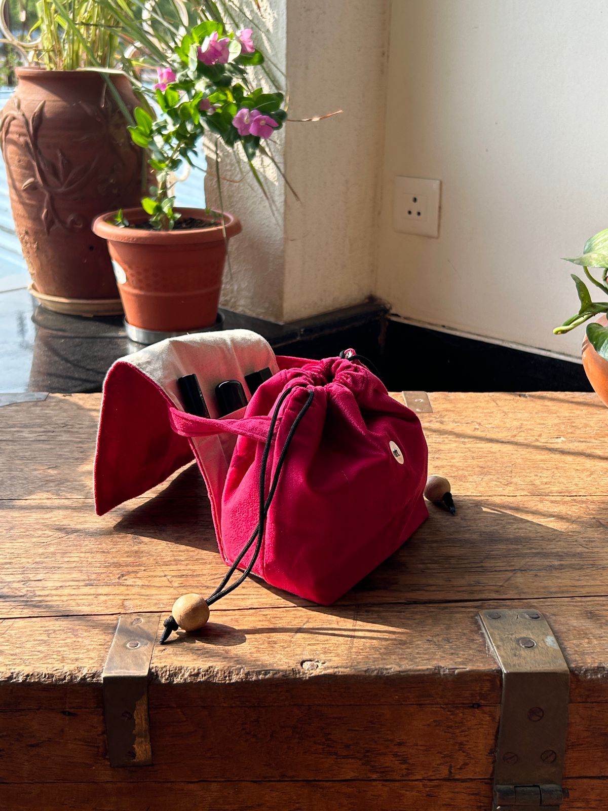 Pink Mini Pouch Hot Pink Mini Karrier Makeup Pouch – The Pouch Story