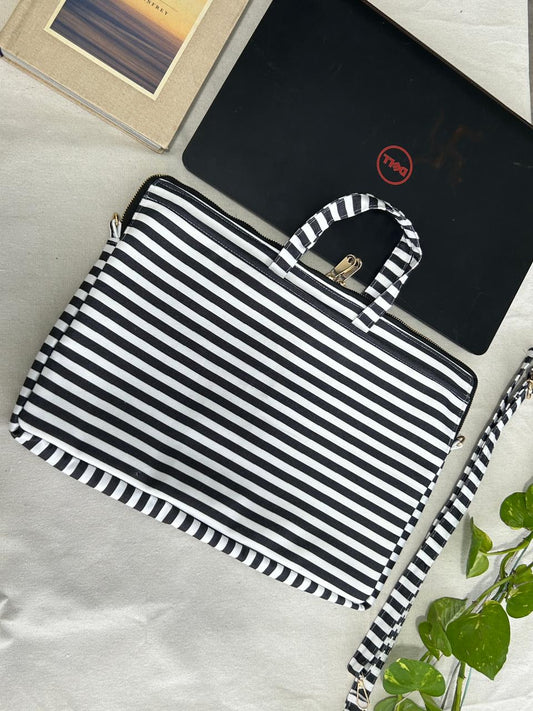 Canvas Classic Laptop Bag | Black and White Stripes