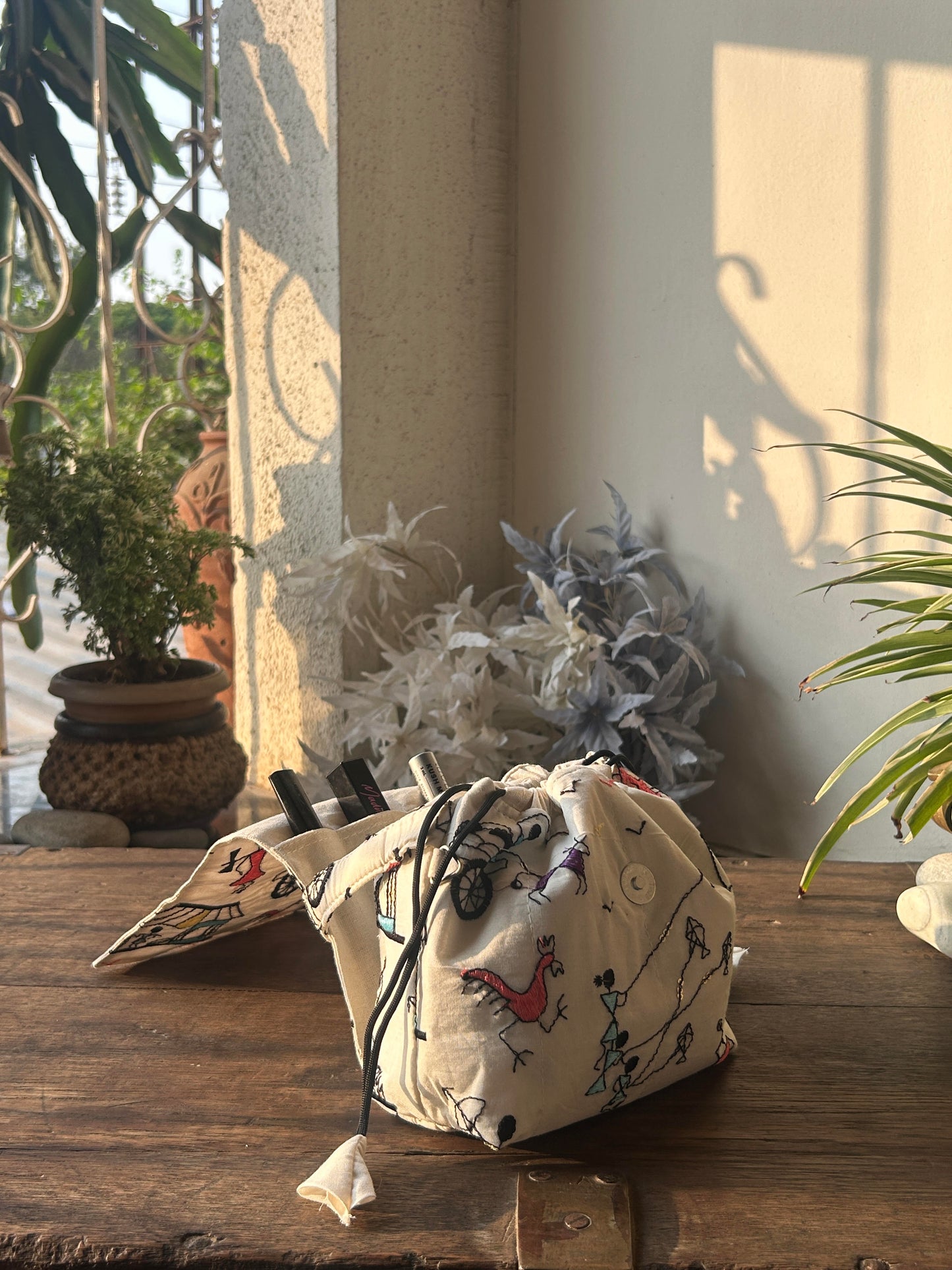 Folk Tale Mini Karrier Potli Bag / Pouch